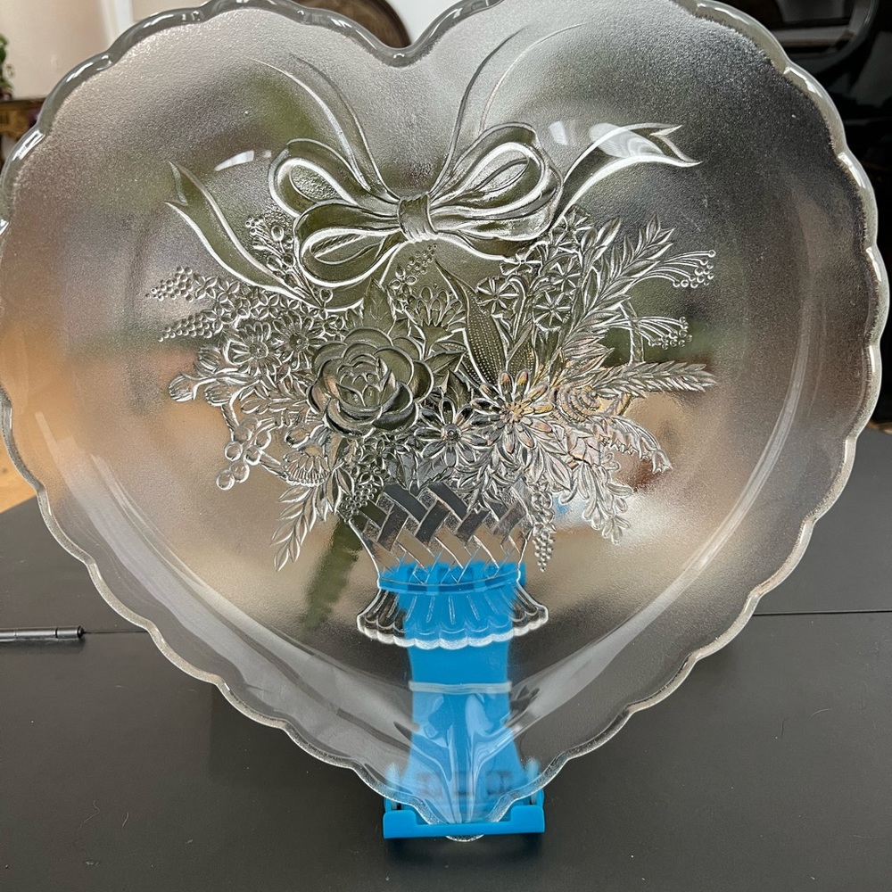 Mikasa heart shape crystal serving tray